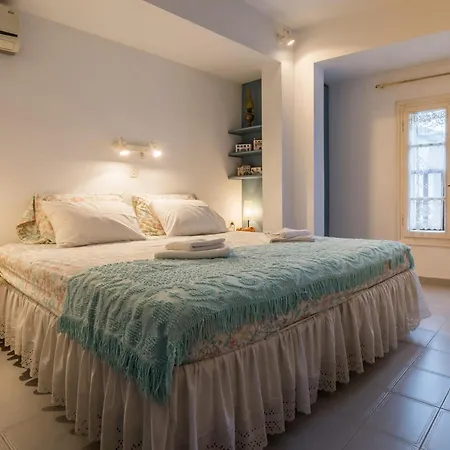 Eleni's Town * 斯科派洛斯