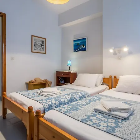 Eleni's Town Skopelos