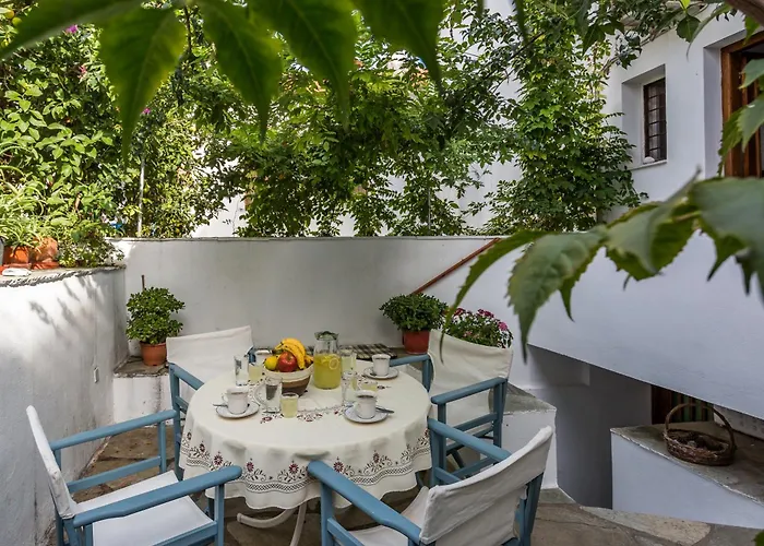 Eleni's Town Apartman *